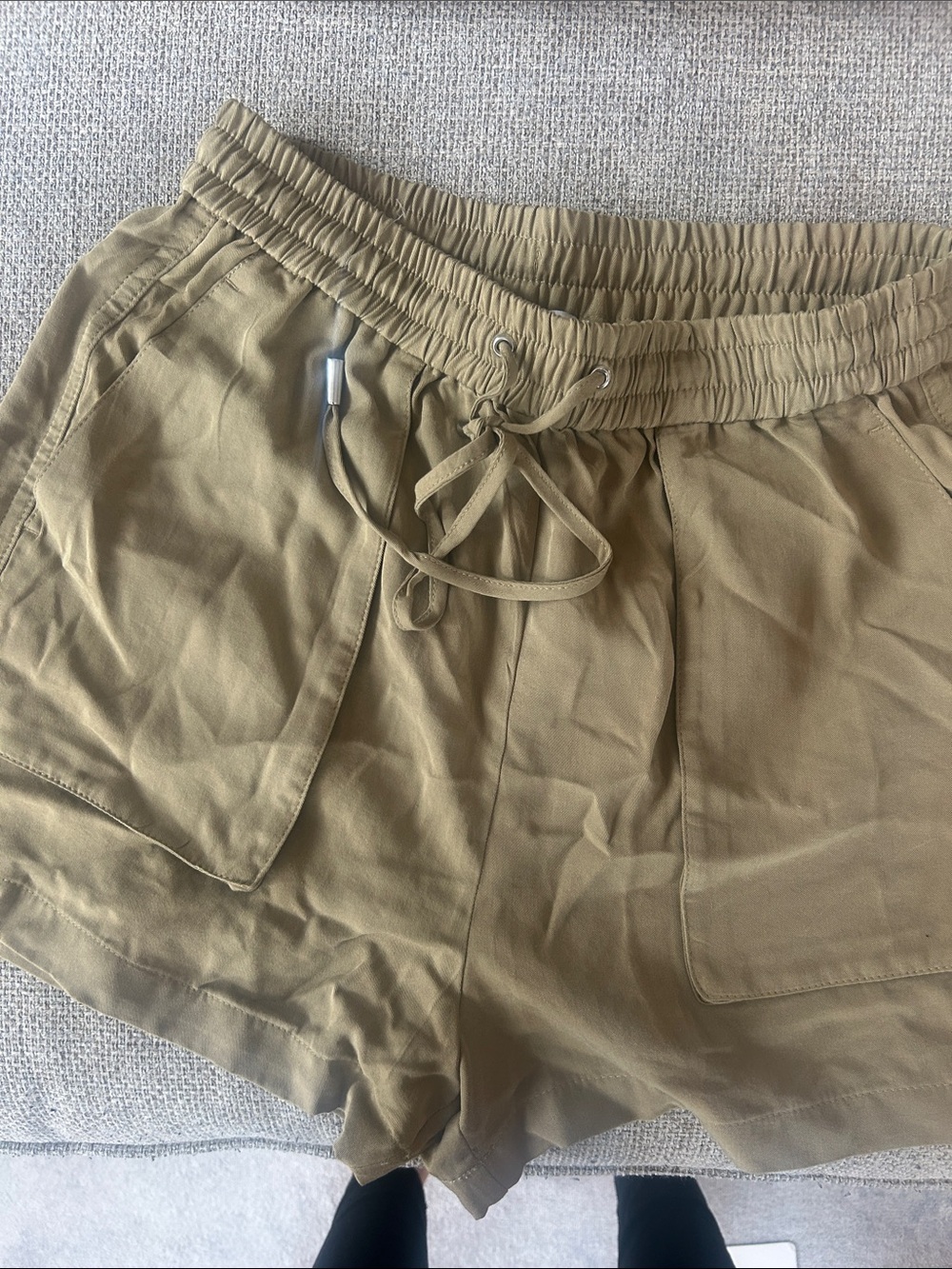 Women’s Elastic-Waist reiss Olive Drawstring Shorts